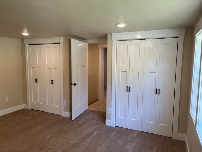Building Photo - 4801 S 4300 W