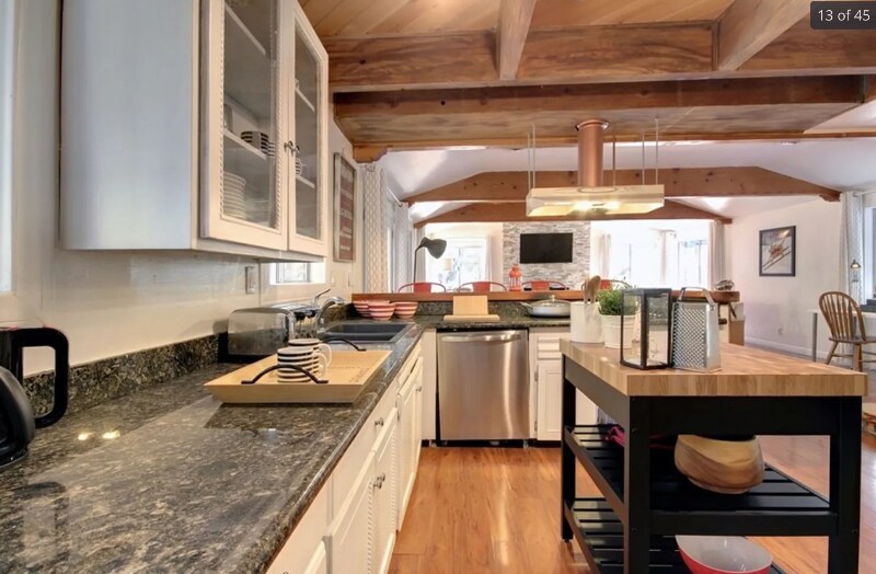 Building Photo - 1401 Rockspray Dr