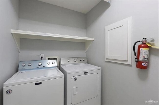 Building Photo - 5 N 48th St