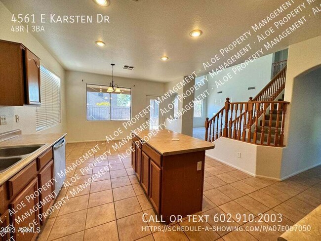 Building Photo - 4561 E Karsten Dr