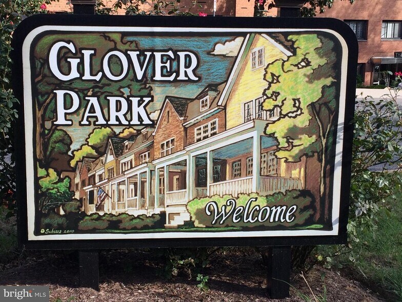 Building Photo - 3900 Tunlaw Rd NW