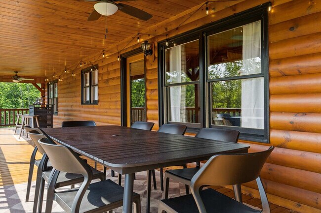 Building Photo - 181 Sugar Mountain Rd