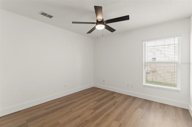 Building Photo - 13050 Prairie Meadows Dr
