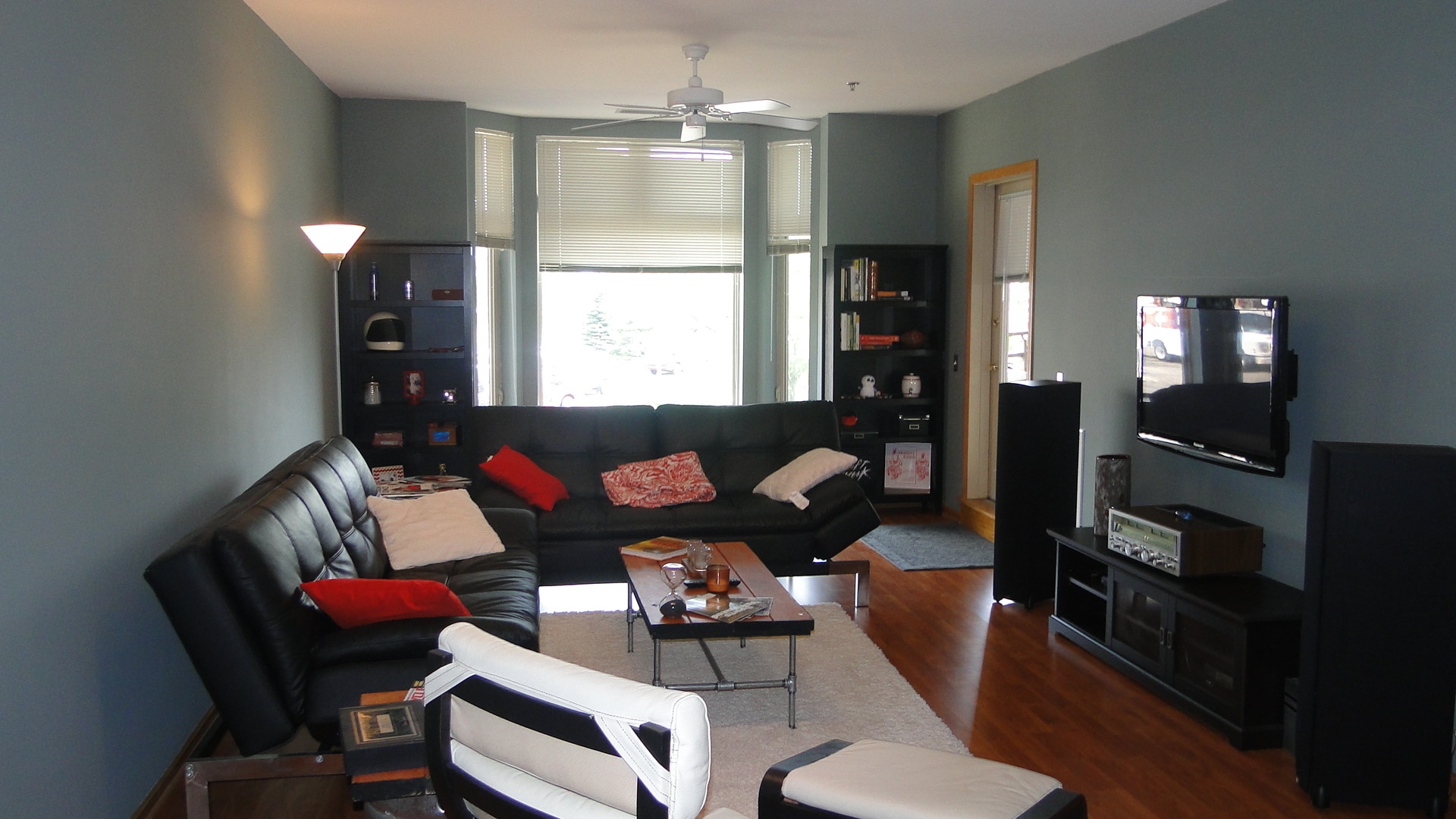 Building Photo - 301 Harbour Town Dr