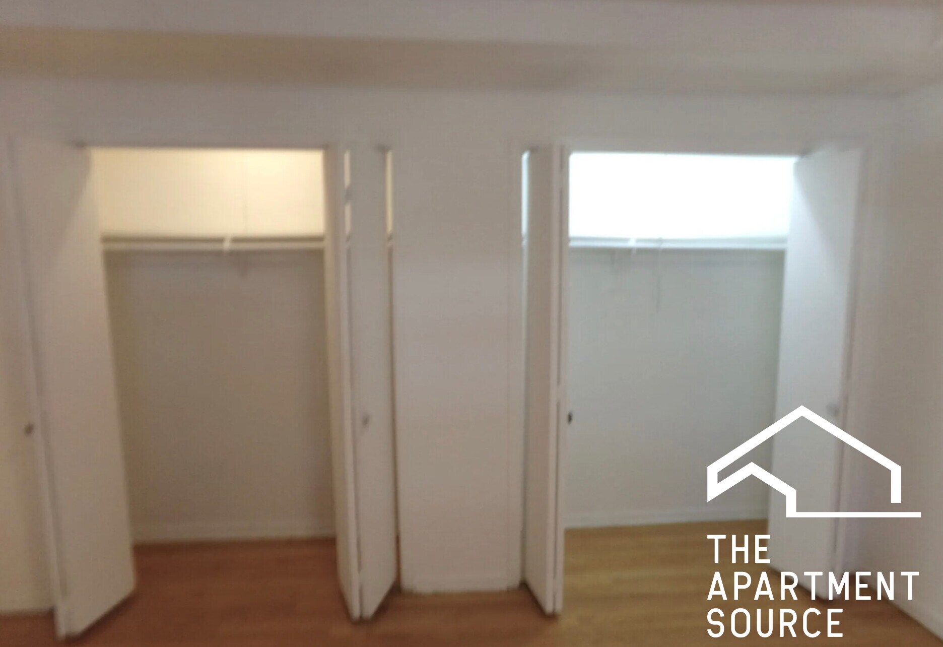 Building Photo - 8644 Skokie Blvd