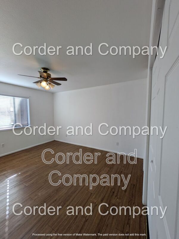 Building Photo - 6065 McKinney Dr NE