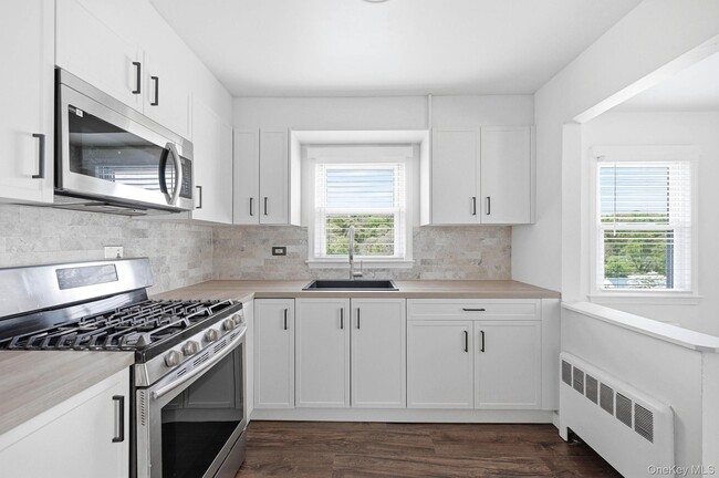 Building Photo - 85 Bennett Ave
