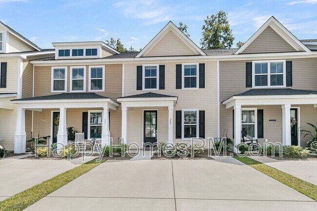 Building Photo - 523 Green Fern Dr