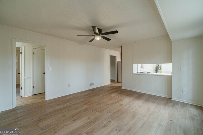 Building Photo - 1678 Pounds Rd SW