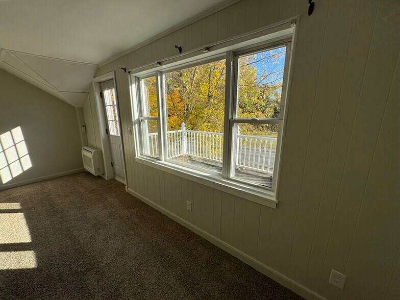 Building Photo - 246 Schwartz Rd