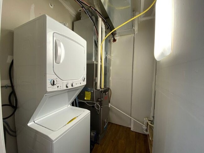 Building Photo - $1,550 | 1 Bedroom, 1 Bathroom Condo | Available for Immediate Move In!