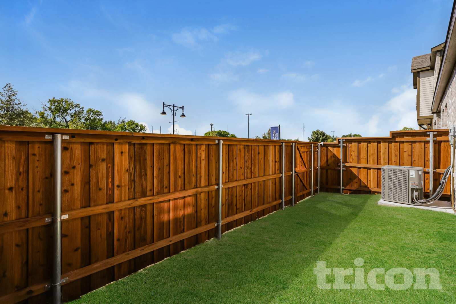 Building Photo - 3020 Songbird Ln