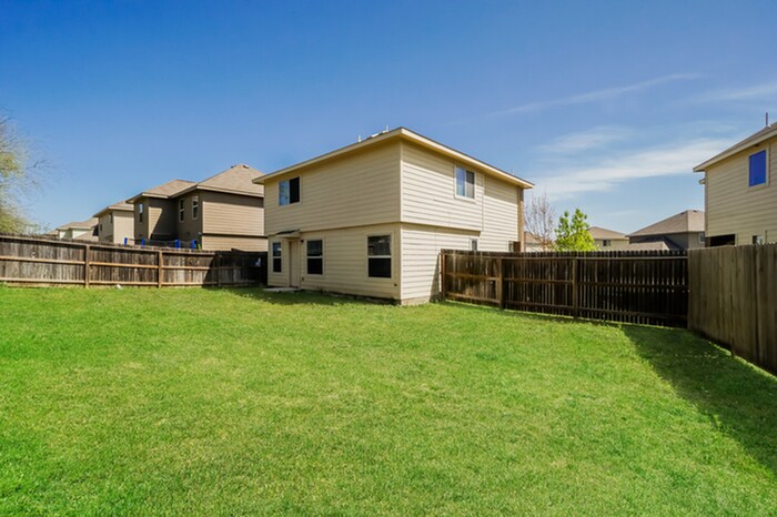 Building Photo - 8731 Tesoro Hills