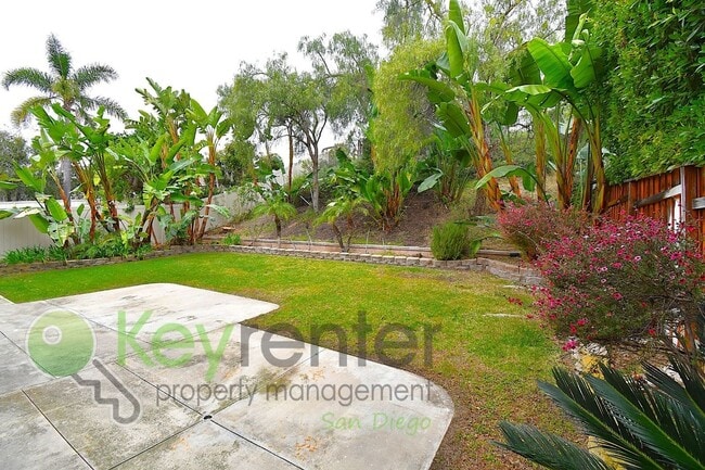 Building Photo - Rancho Peñasquitos |Top-Rated Poway Unified School District| Easy access to CA-56 & I-15| Conveni...