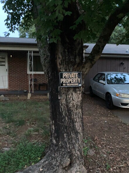 Primary Photo - 320 Wilson St