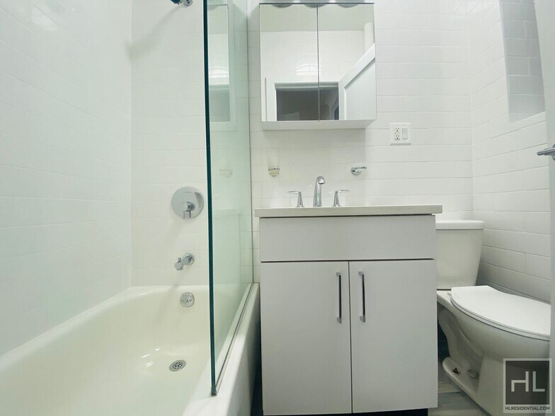 Building Photo - WEST 72 STREET