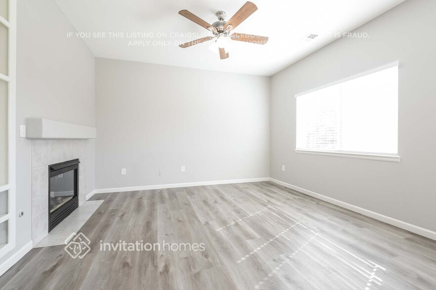 Building Photo - 19398 E 58th Dr