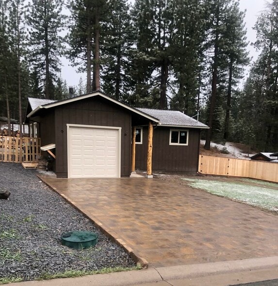 Building Photo - 1193 Nottaway Dr