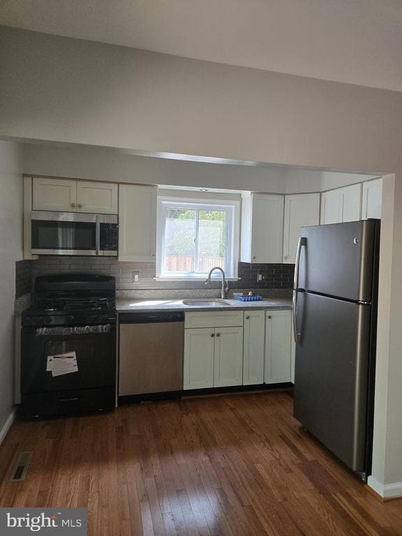 Building Photo - 3446 Plumtree Dr