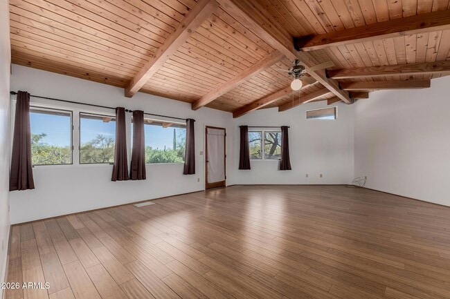 Building Photo - 6140 E Peak View Rd