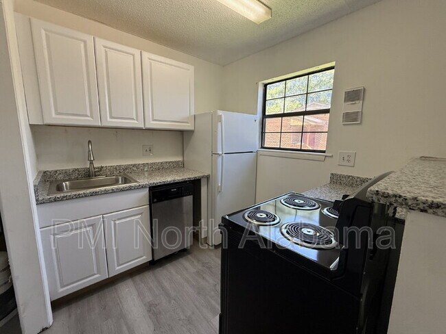Building Photo - 4916 Cotton Row NW