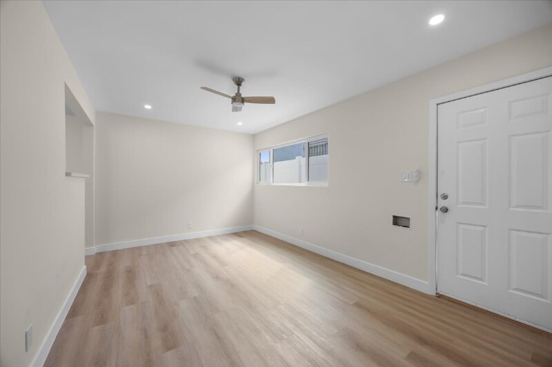 Building Photo - 3539 Delta Ave