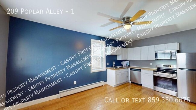 Building Photo - 209 Poplar Alley