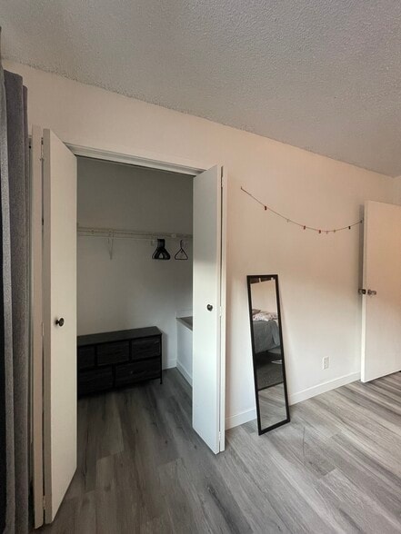 Building Photo - 2929 Okell Dr