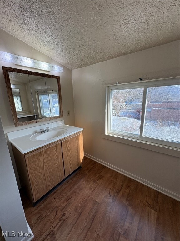 Building Photo - 565 Brown St