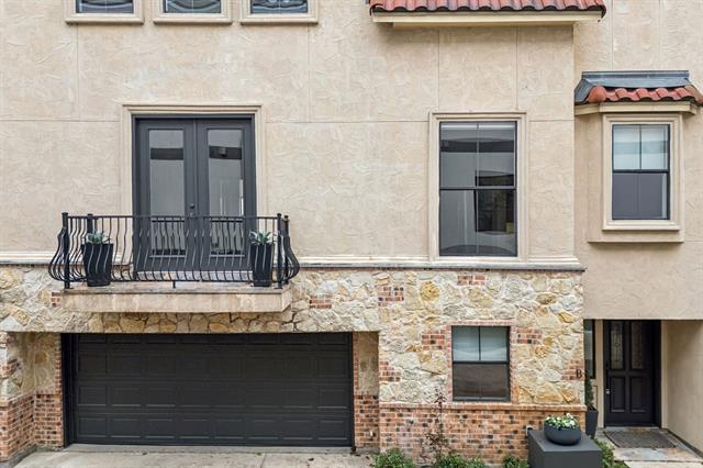 Building Photo - 5804 Hudson St