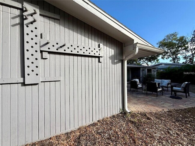 Building Photo - 2126 Craft Ln