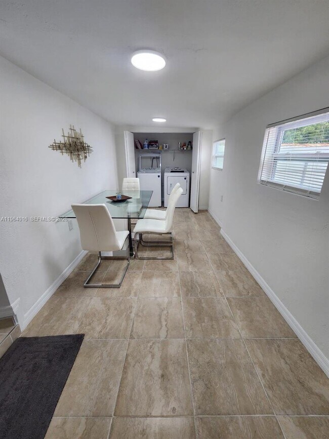 Building Photo - 2880 NW 56th St