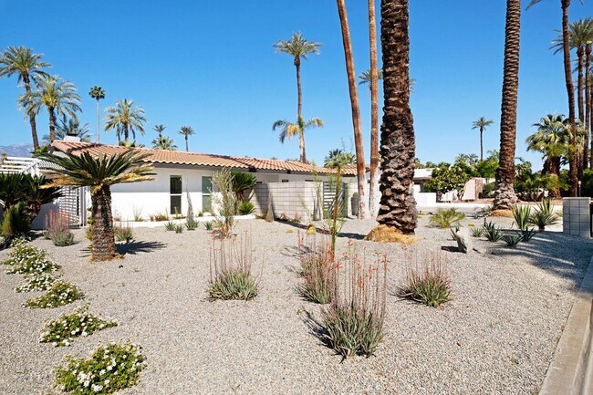 Building Photo - 36951 Marber Dr