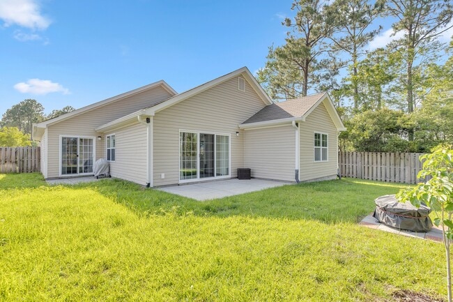 Building Photo - 117 Oyster Landing Dr