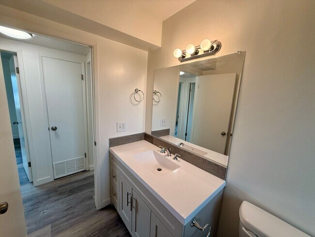 Building Photo - 3618 Manzana St