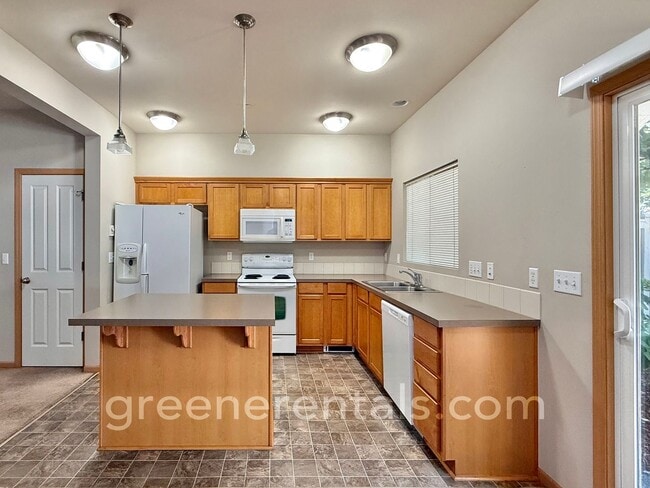 Building Photo - Coming Soon! 2BR 2.5BA Condo in Horizon Po...