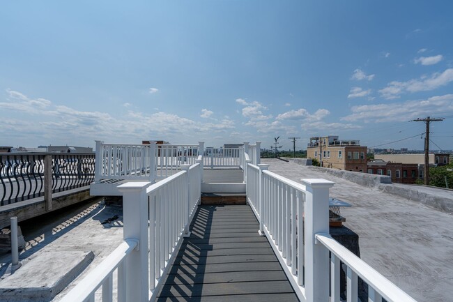 Building Photo - 3-Bedroom Home with Finished Basement in P...