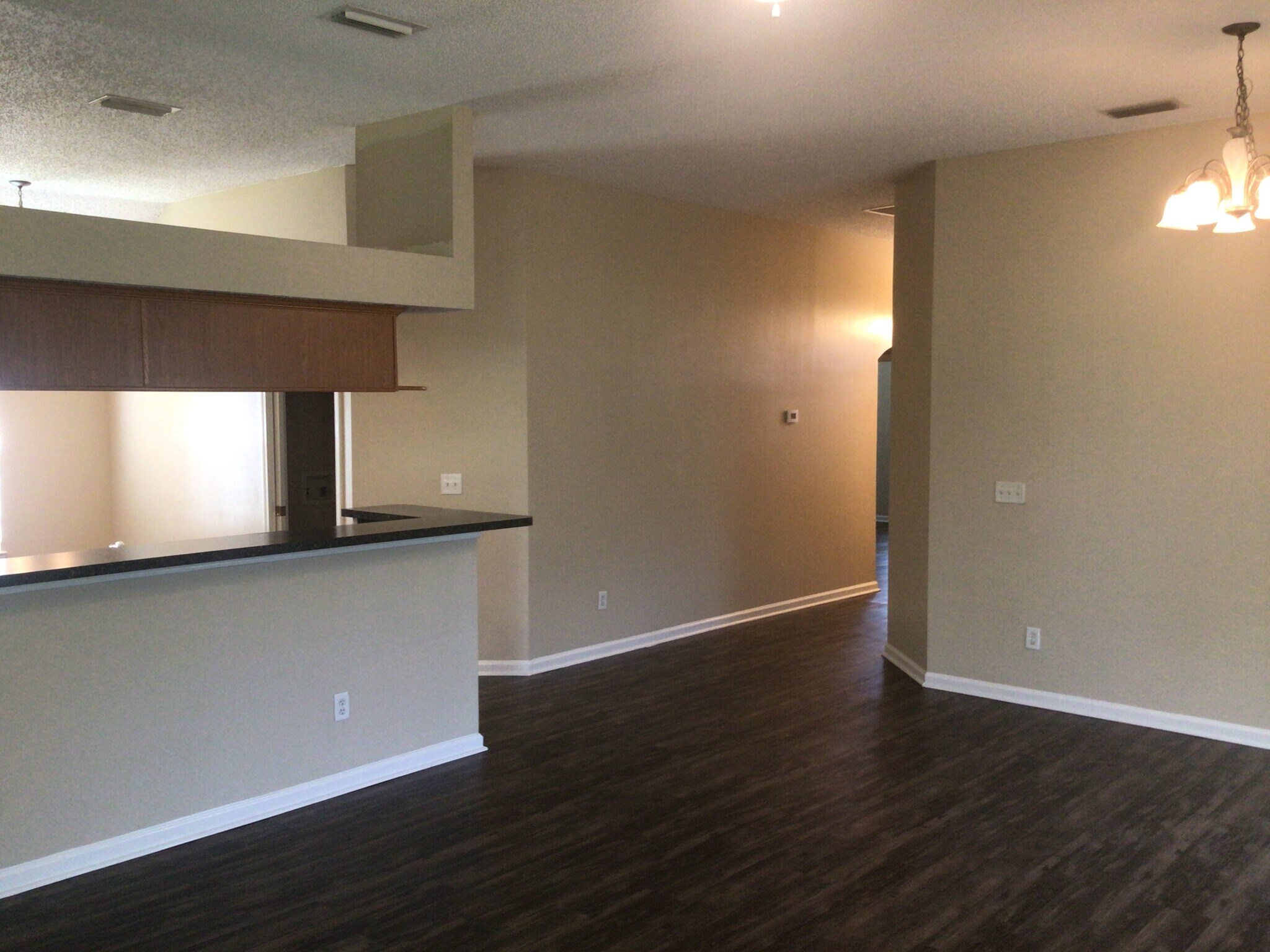 Building Photo - 6037 Scenic Meadow Ln