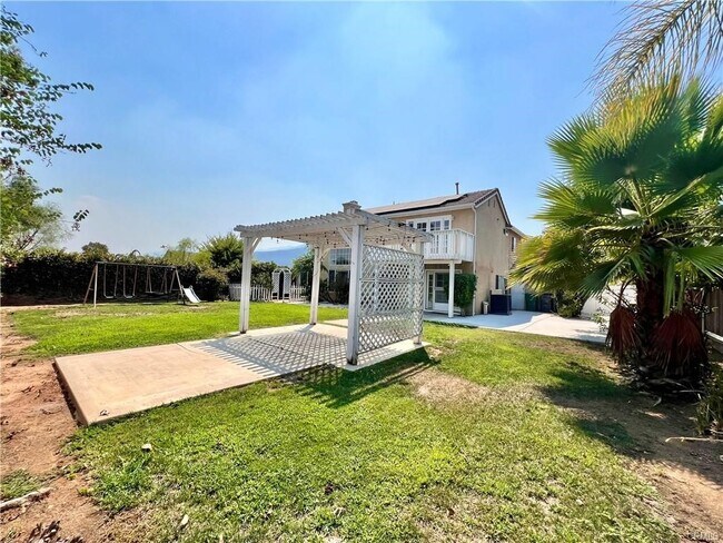 Building Photo - 3795 Plantation Cir