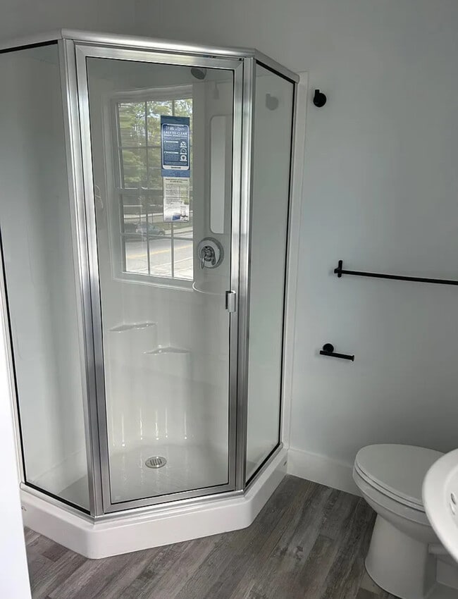 Building Photo - 143 Chelmsford St