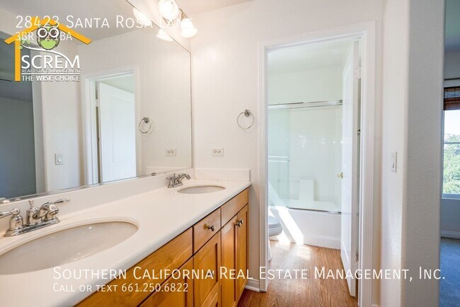 Building Photo - 28423 Santa Rosa Ln