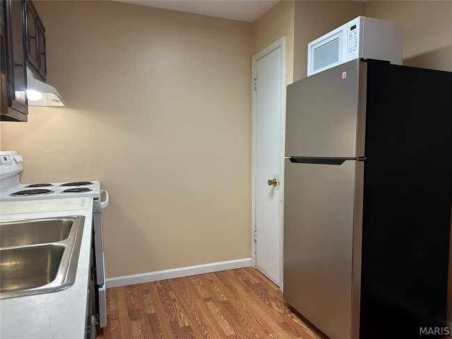 Building Photo - 452 Chapel Ridge Dr