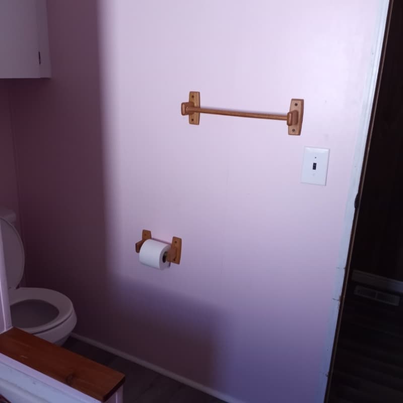 Building Photo - 400 E 800 N