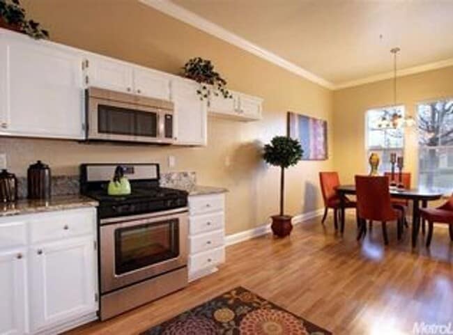 Building Photo - Beautiful 4-Bedroom Home in West Roseville – Available Now! SEE VIDEO