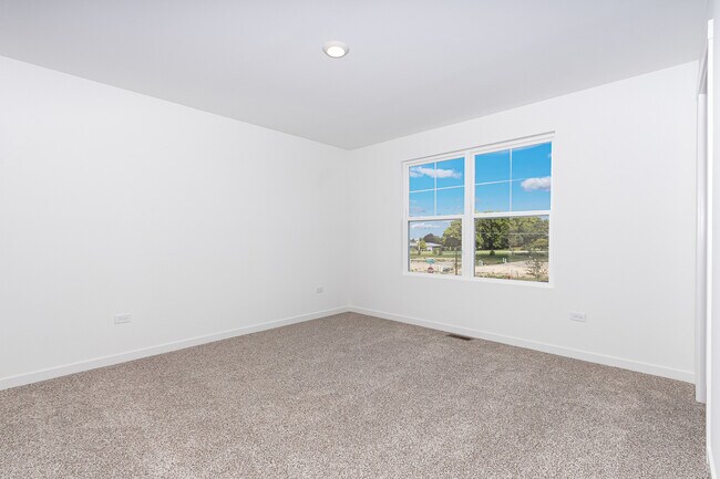 Building Photo - 2130 Bodega Rd