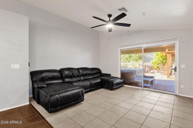 Building Photo - 17424 N 2nd Ave