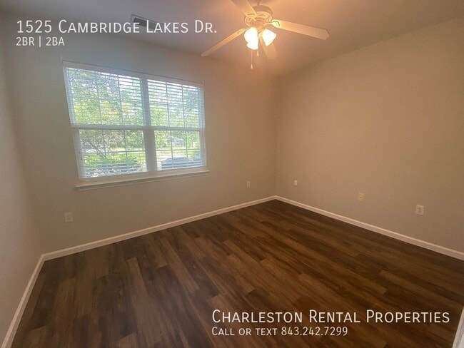 Building Photo - 1525 Cambridge Lakes Dr