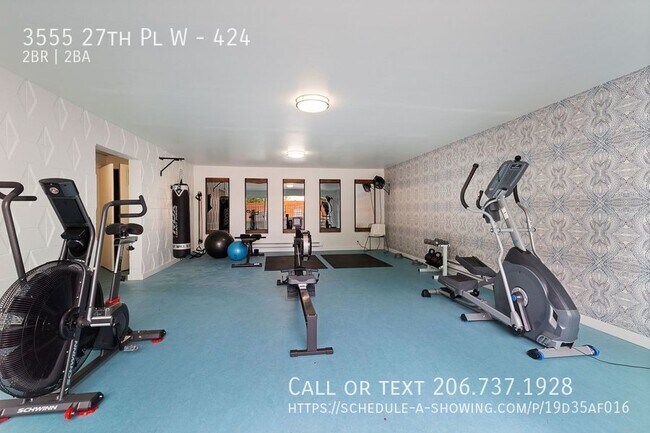 Building Photo - 3555 27th Pl W