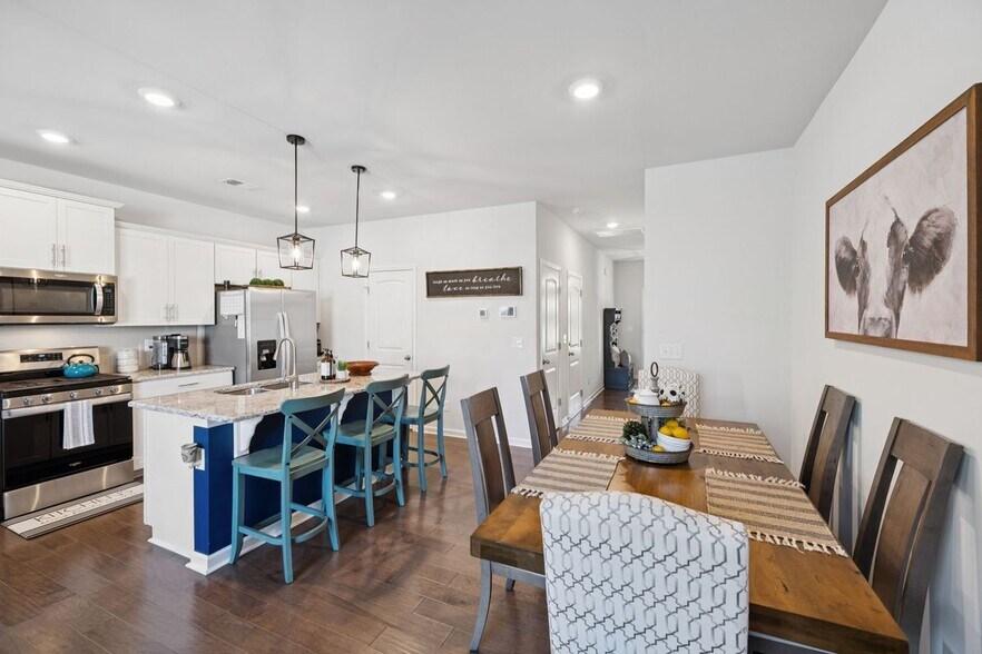 Building Photo - 4252 Grapevine Loop