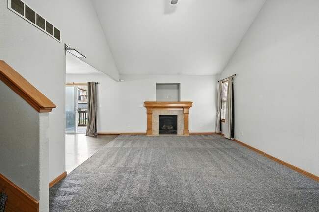 Building Photo - Beautiful Single Family Home, Sutter Woods...